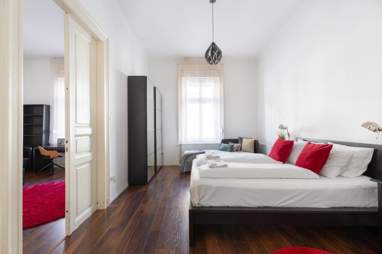 Red Dot One - New Unit In Heart Of Jewish Quarter Apartamento Budapest Exterior foto