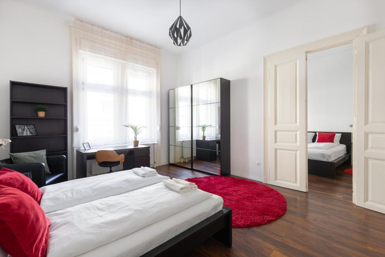 Red Dot One - New Unit In Heart Of Jewish Quarter Apartamento Budapest Exterior foto