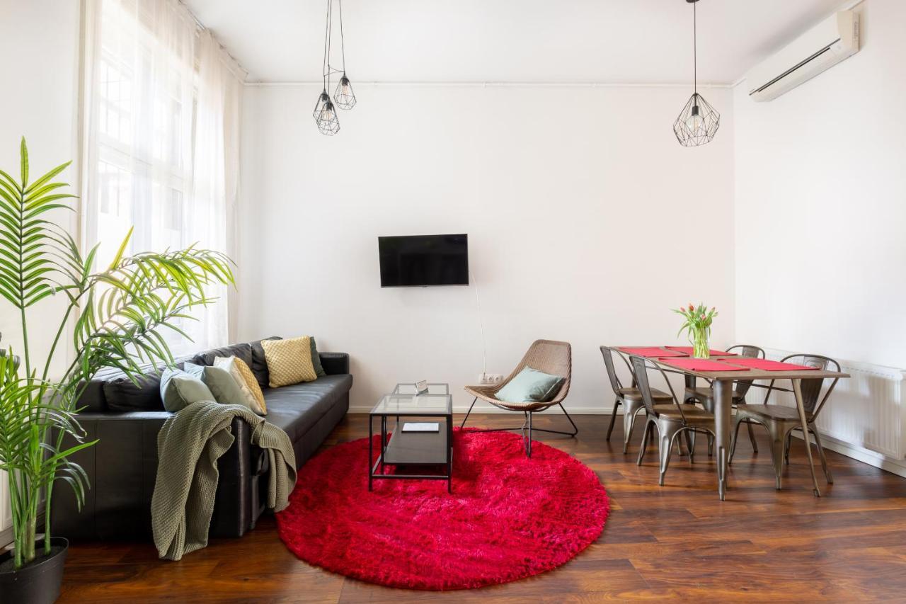 Red Dot One - New Unit In Heart Of Jewish Quarter Apartamento Budapest Exterior foto