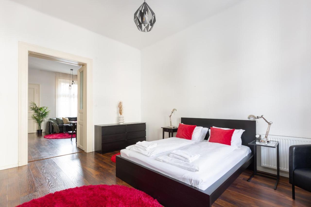 Red Dot One - New Unit In Heart Of Jewish Quarter Apartamento Budapest Exterior foto